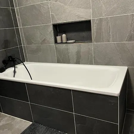 דירה Tobias Besiny